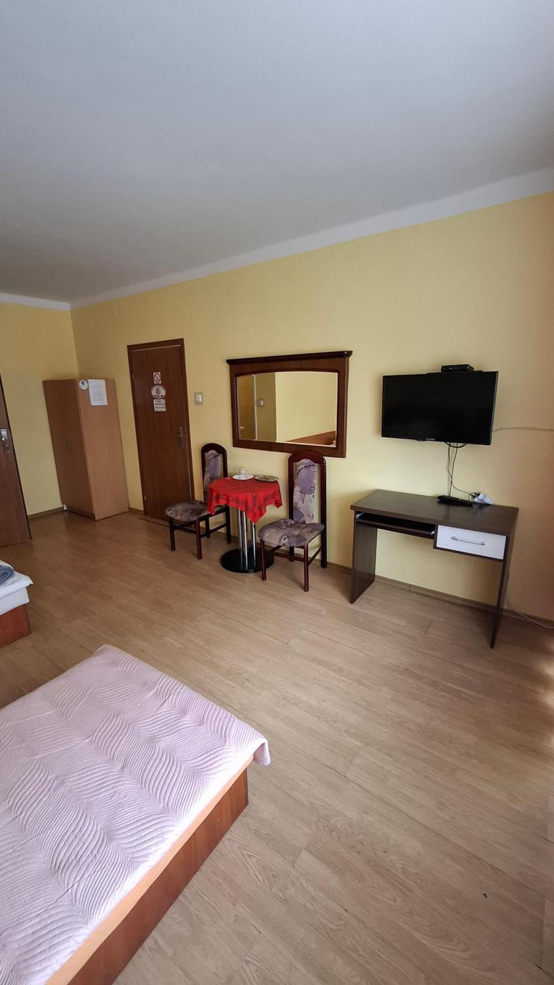 Noclegi-Pokoje Goscinne Lublin Exterior photo