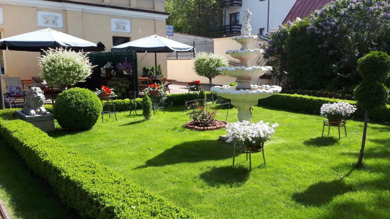 Noclegi-Pokoje Goscinne Lublin Exterior photo